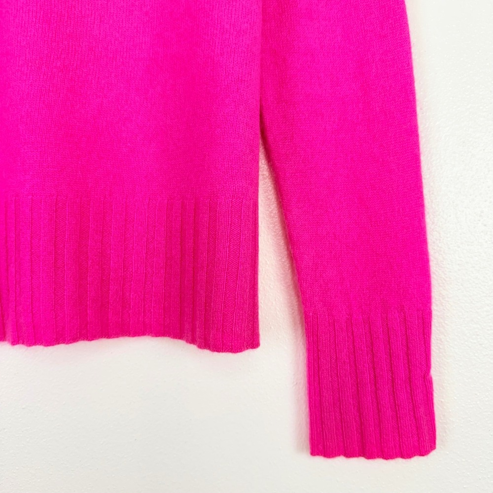 Ainsley 100% Cashmere Crew Neck Sweater‎ Women M Bright Pink Soft Cozy Luxury - Picture 5 of 16